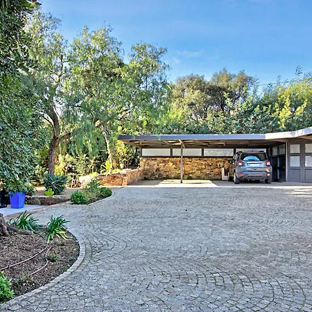 Bayugita Villa